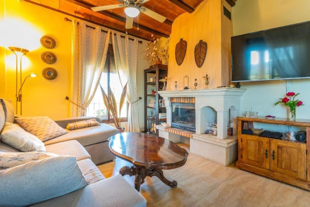 Finca Mallorquin Малага Экстерьер фото